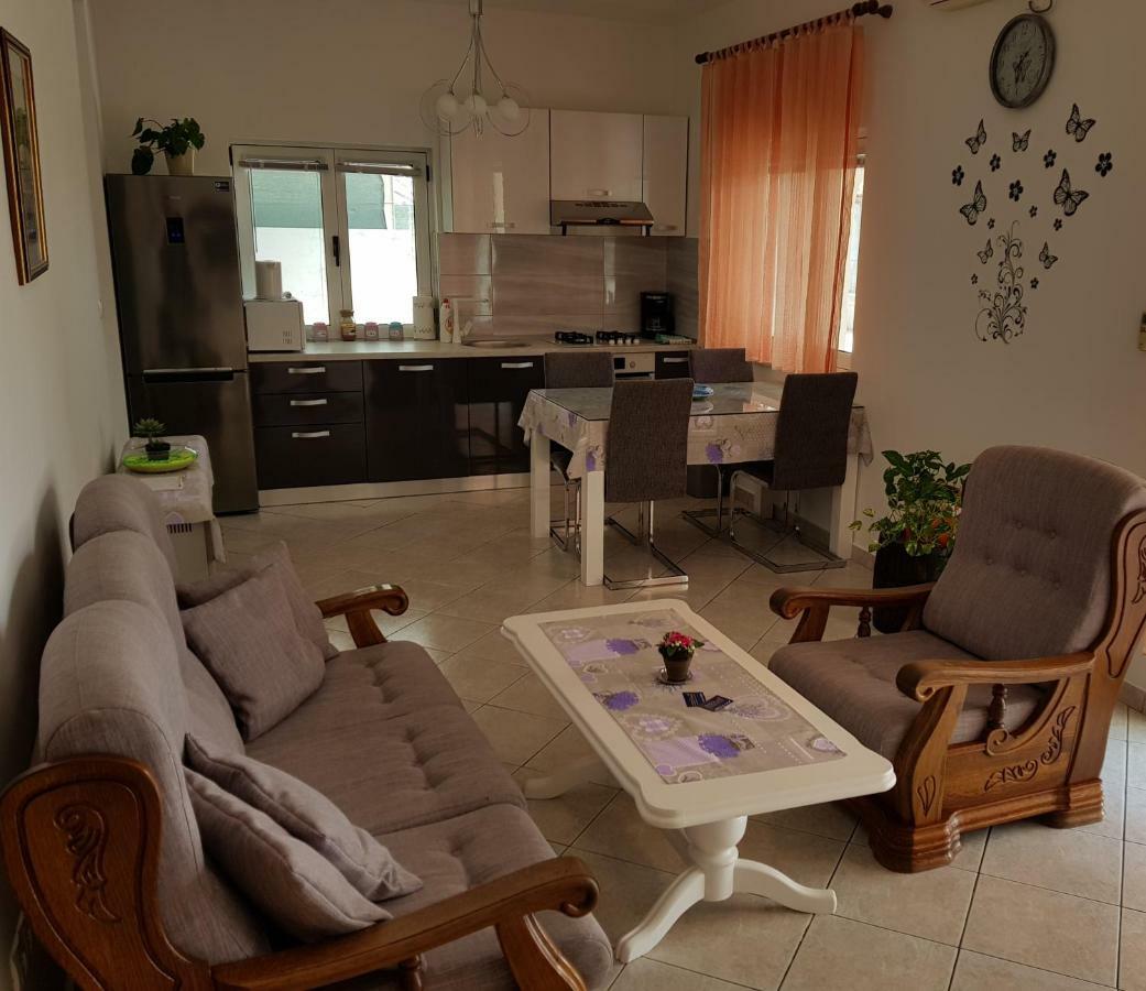 Apartman Paulina Kaštela Kültér fotó